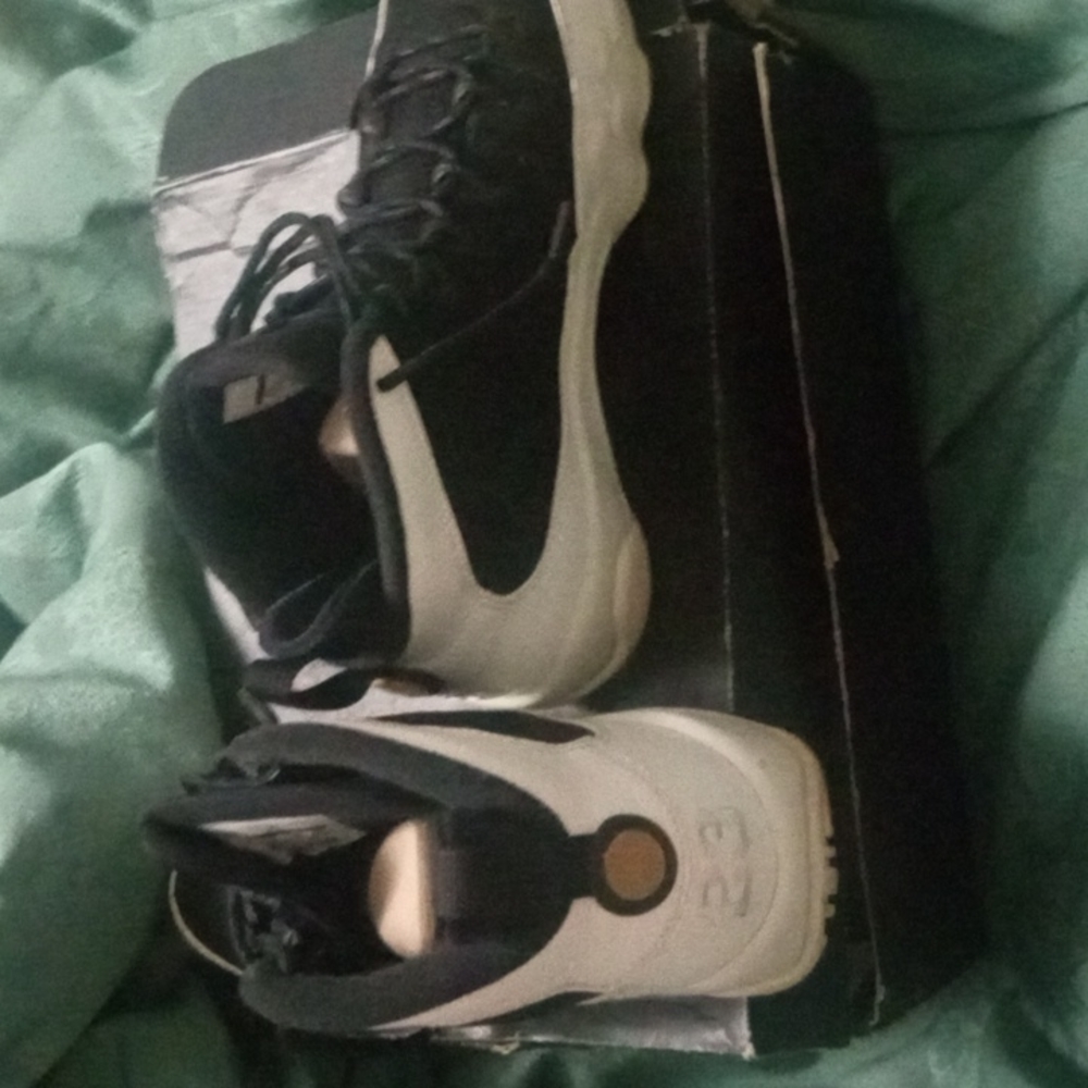 Air Jordan 9 Retro BG
